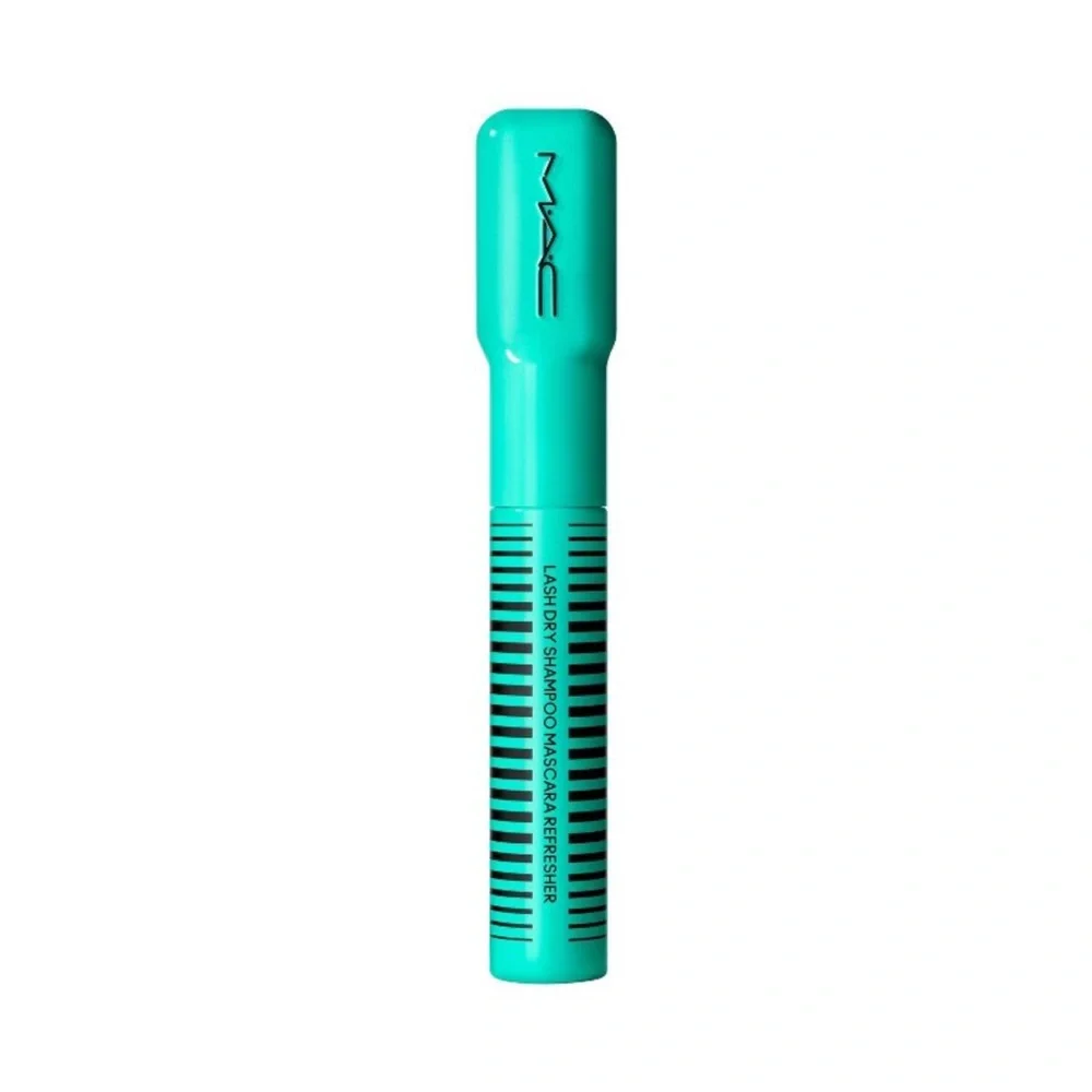 MAC COSMETICS NWT lash dry shampoo mascara -0.22oz